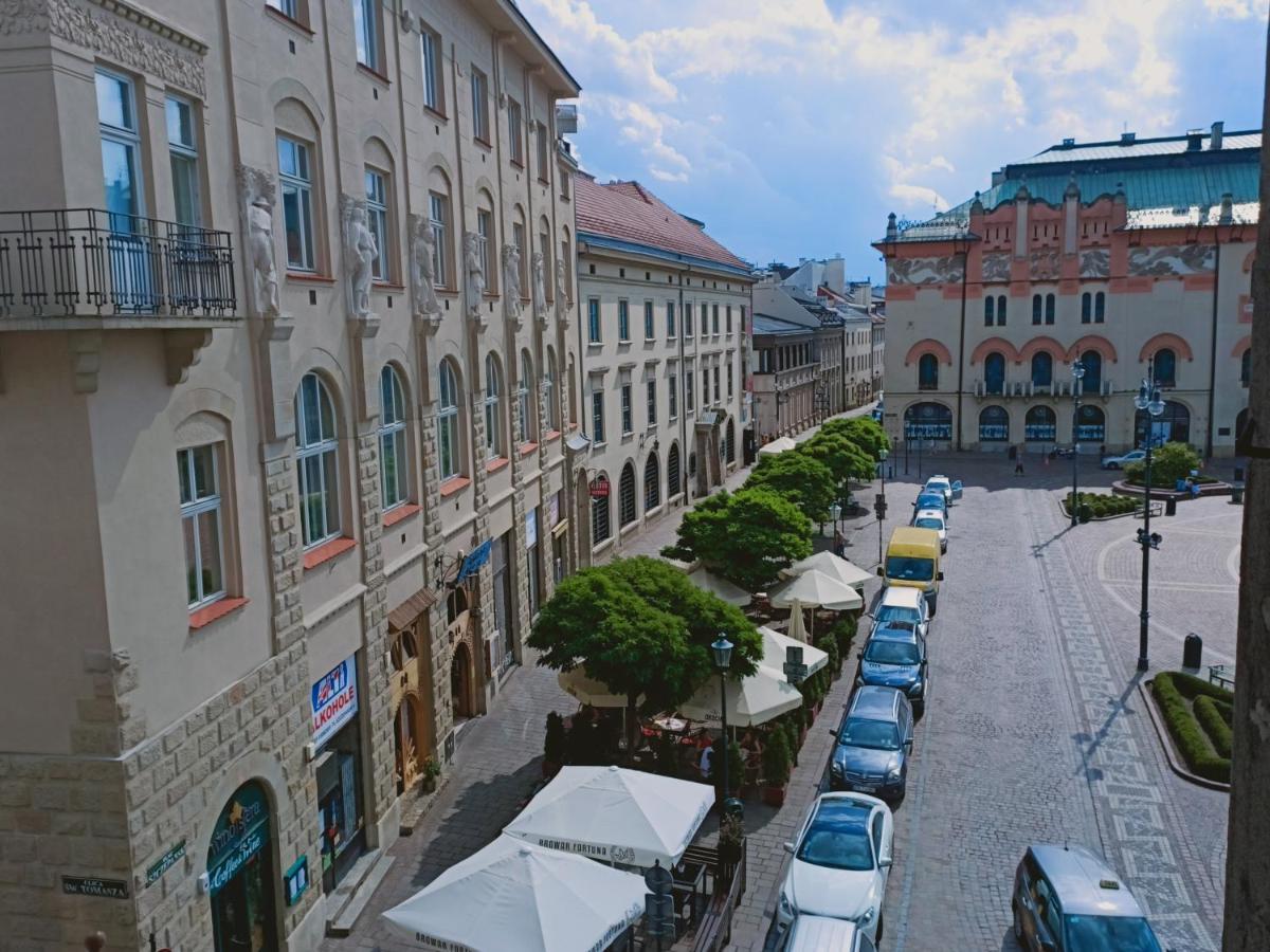 View To The Cracow Basic Lägenhet Krasków Exteriör bild